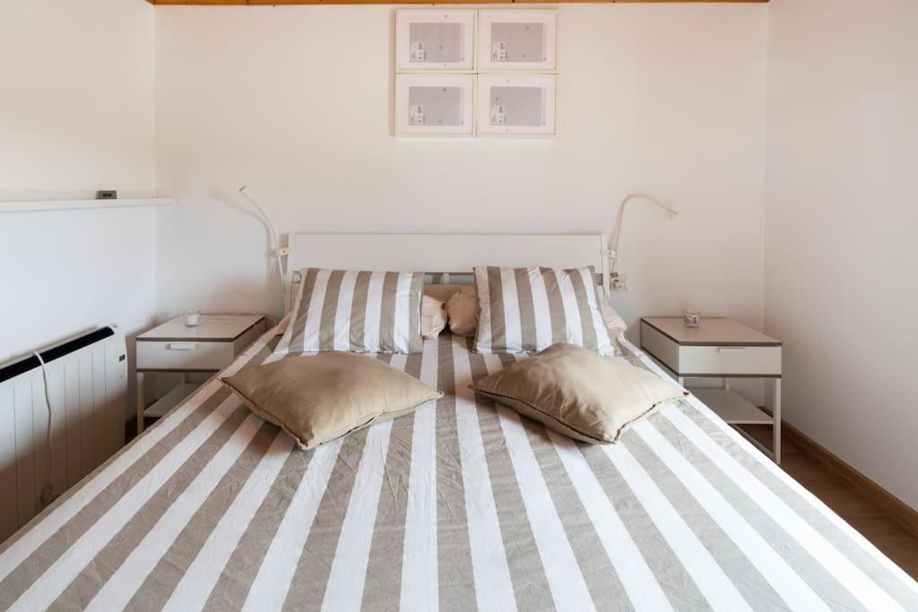Atico Porto Do Son Apartment ภายนอก รูปภาพ